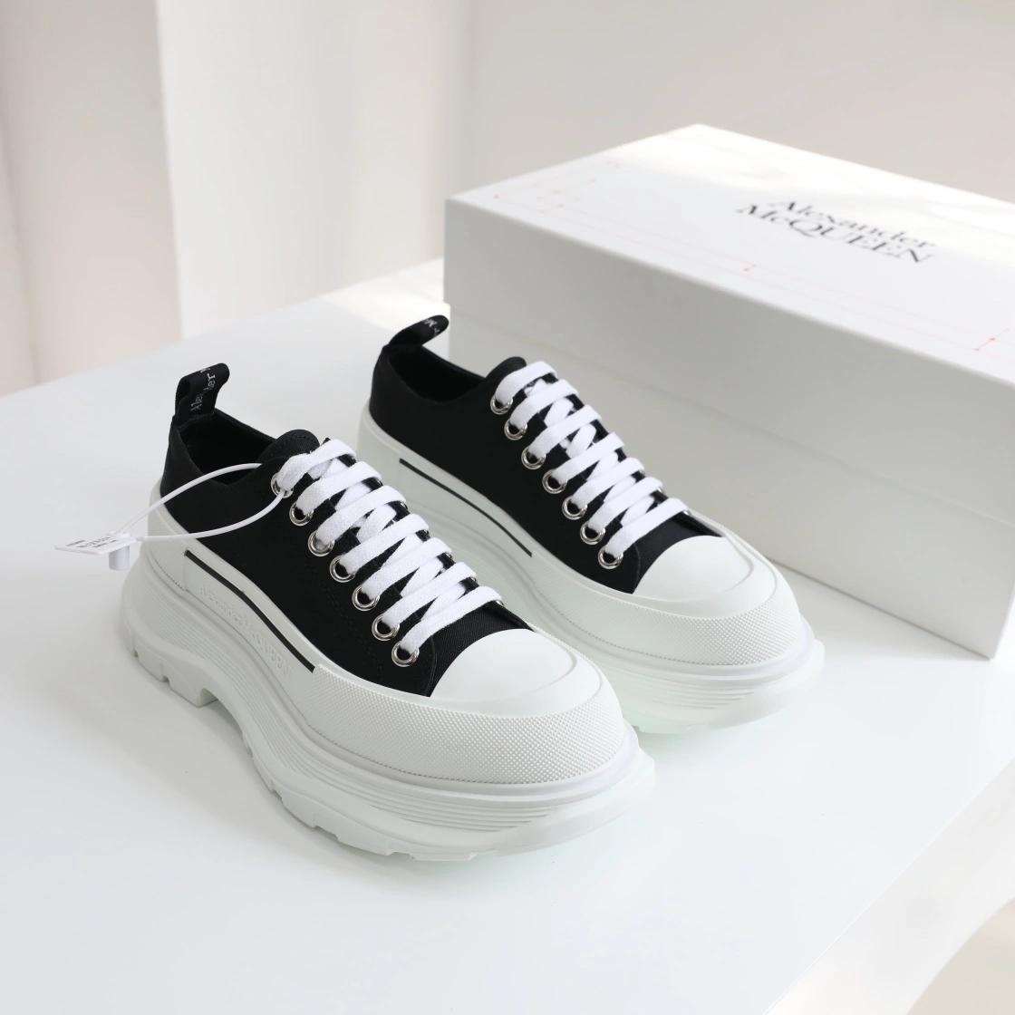 Contemporary Men Women A*lexander M*cqueen Top Sneaker 3117