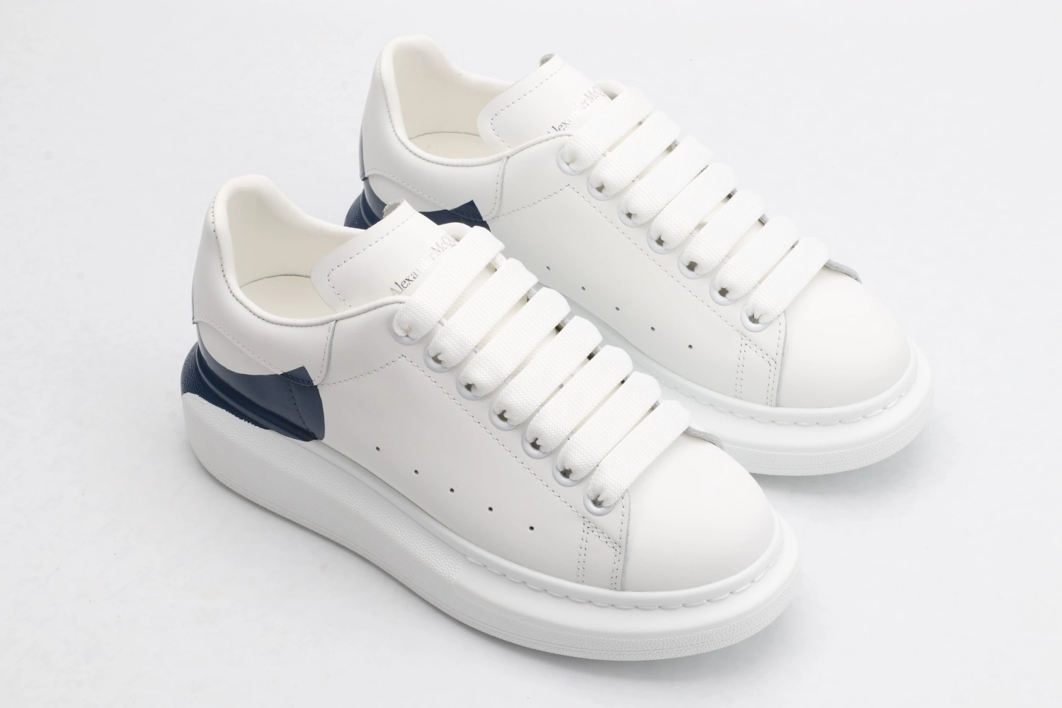 Men Women A*lexander M*cqueen Top Sneaker Timeless 3136