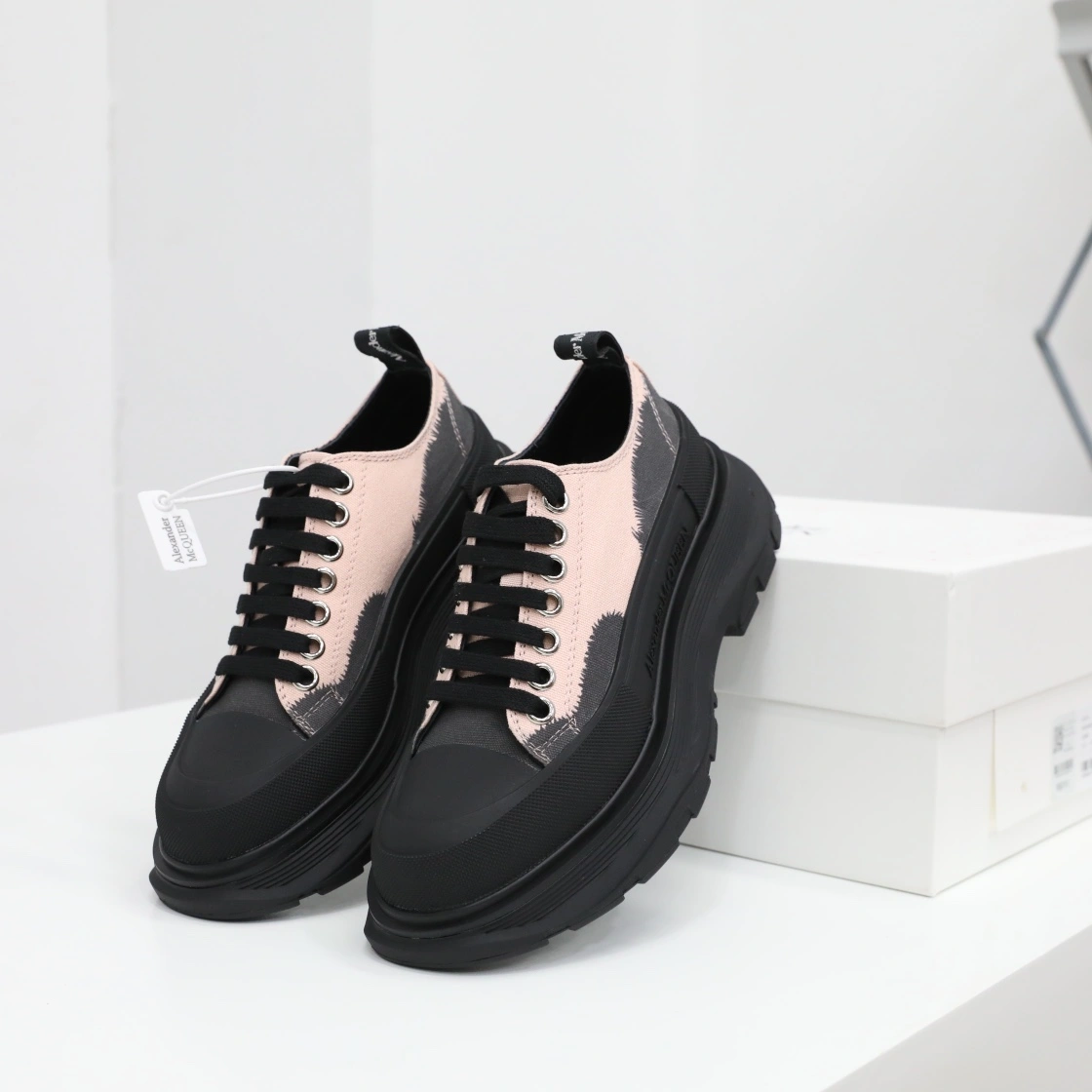 Men Women A*lexander M*cqueen Top Sneaker Stretchable 3129