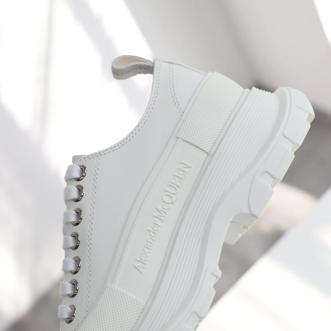 Sporty Men Women A*lexander M*cqueen Top Sneaker 3126