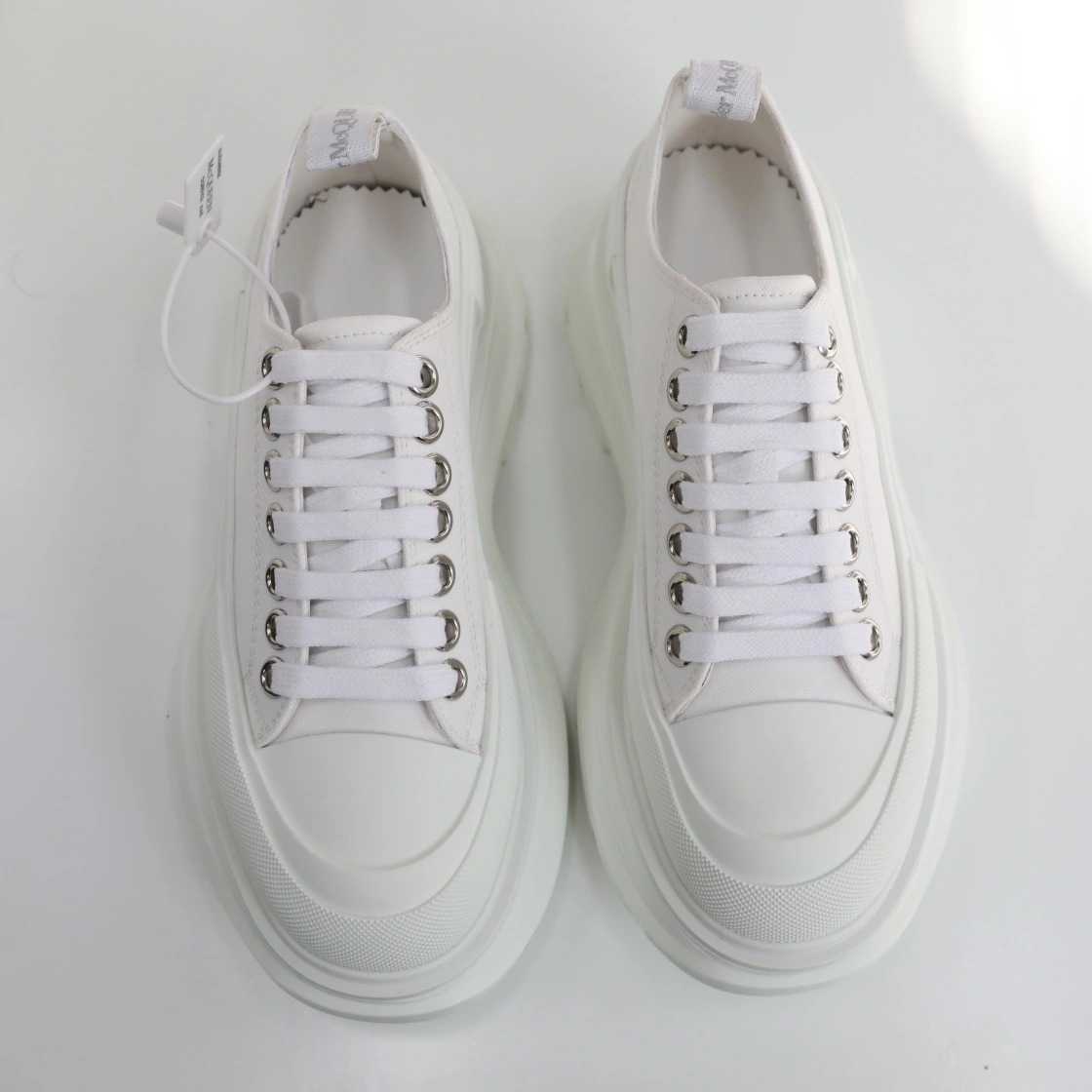 Sustainable Men Women A*lexander M*cqueen Top Sneaker 3118