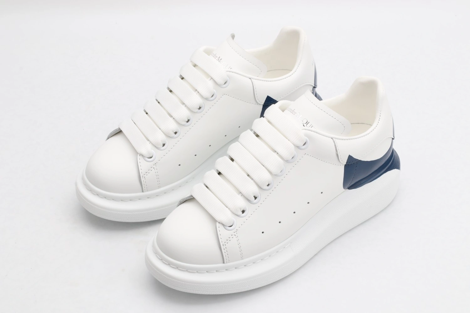 Men Women A*lexander M*cqueen Top Sneaker Timeless 3136