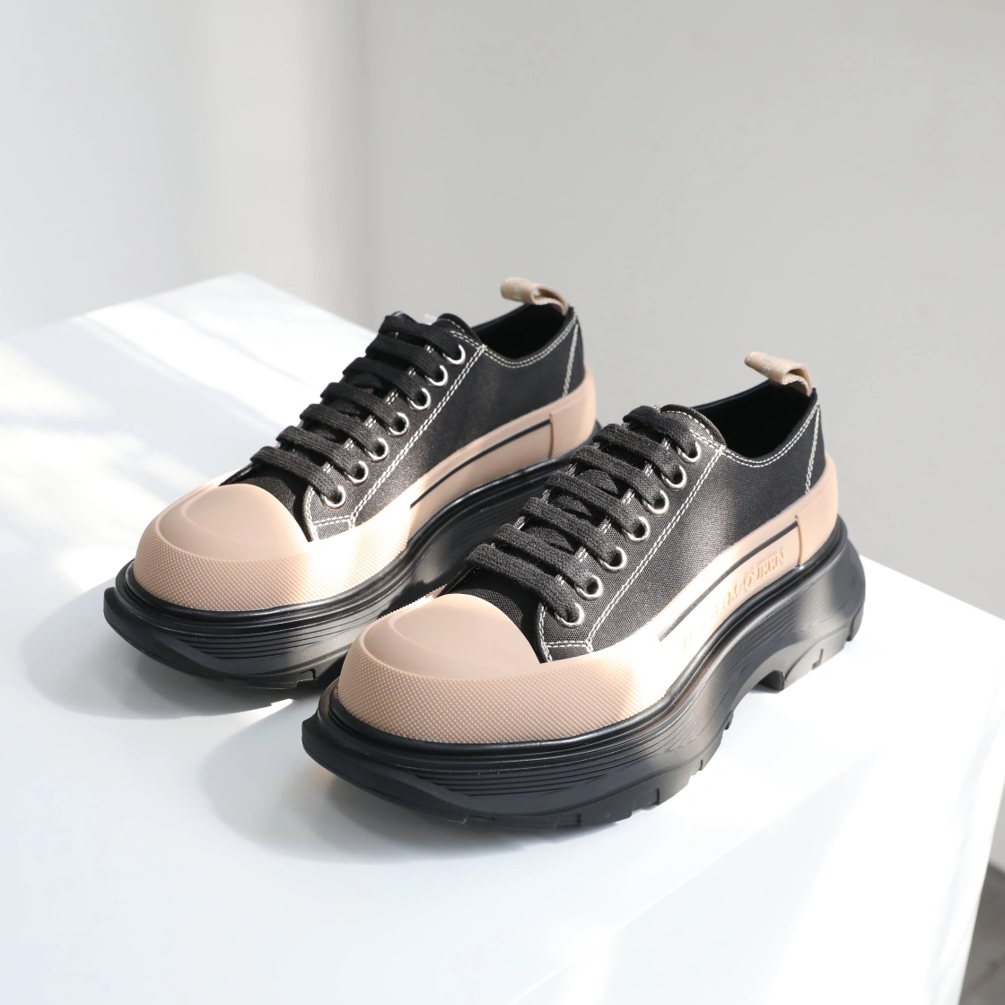 Men Women A*lexander M*cqueen Top Sneaker Original 3120