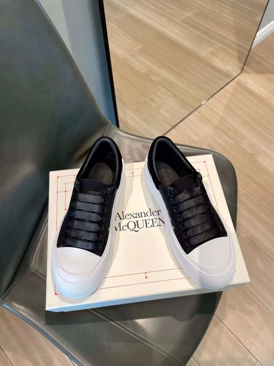 Men Women A*lexander M*cqueen Top Sneaker SoftTouch 3157