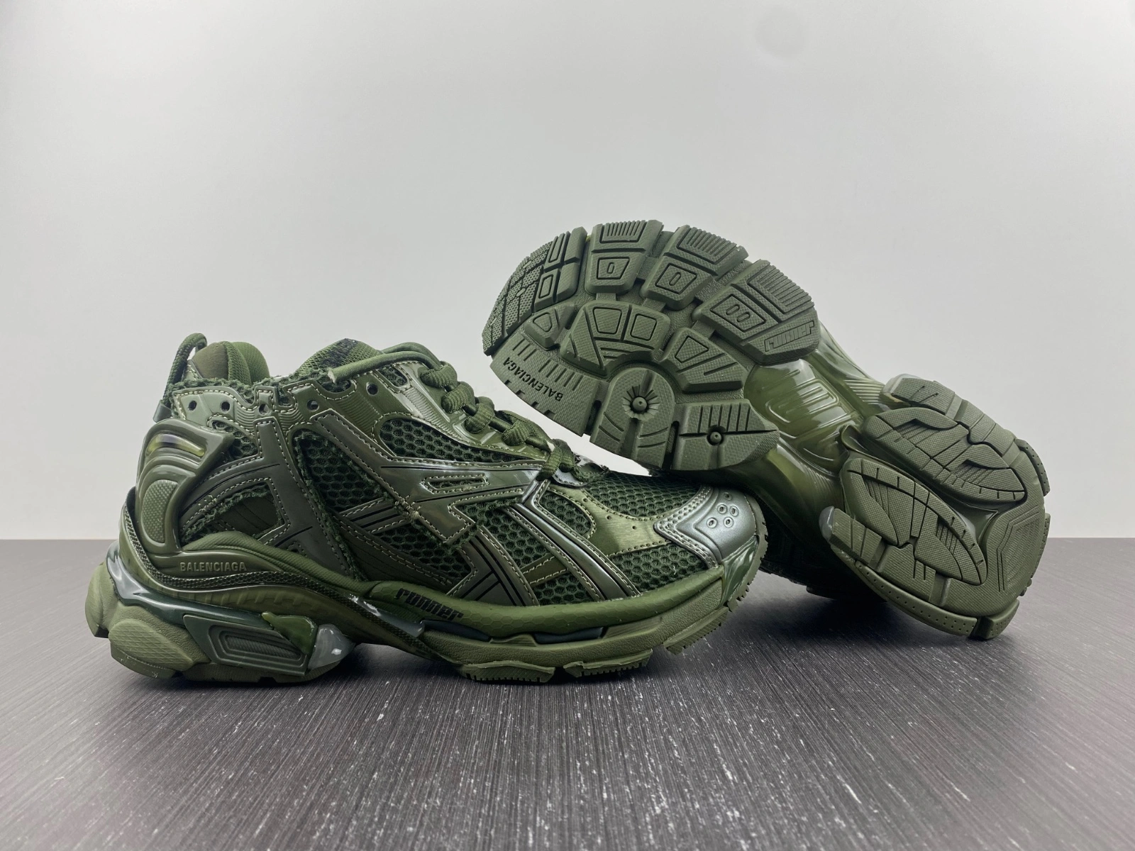 Men Women B*alenciaga Runner MK221111- Contemporary 4547