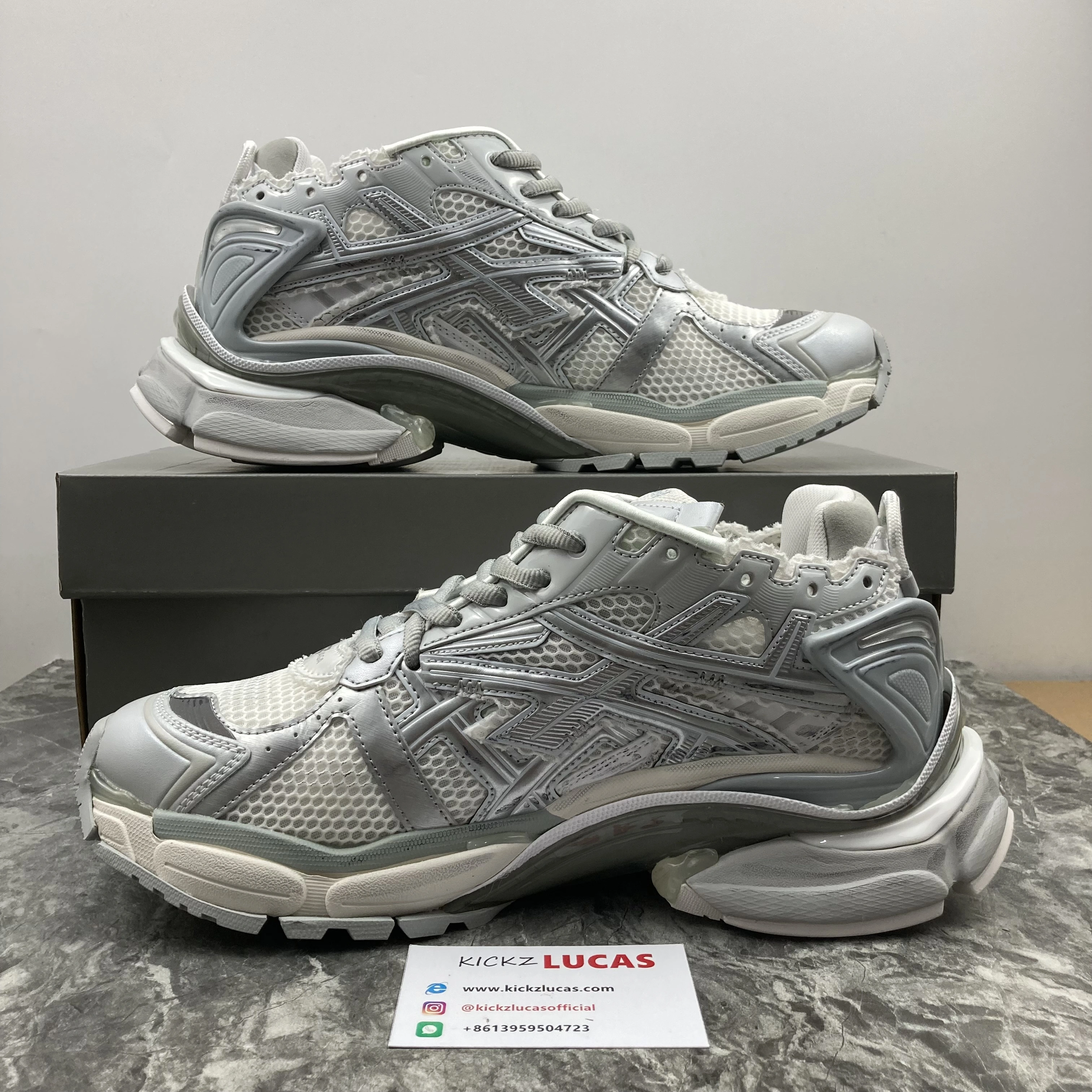 TravelReady Men Women B*alenciaga Runner White Grey Silver 677402W3RBL 4556