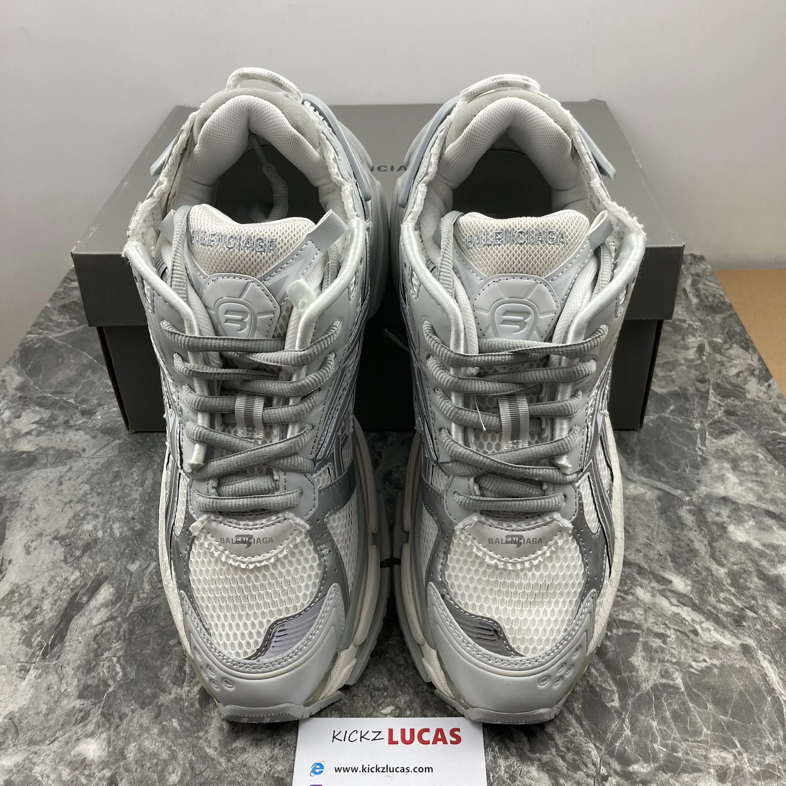 TravelReady Men Women B*alenciaga Runner White Grey Silver 677402W3RBL 4556