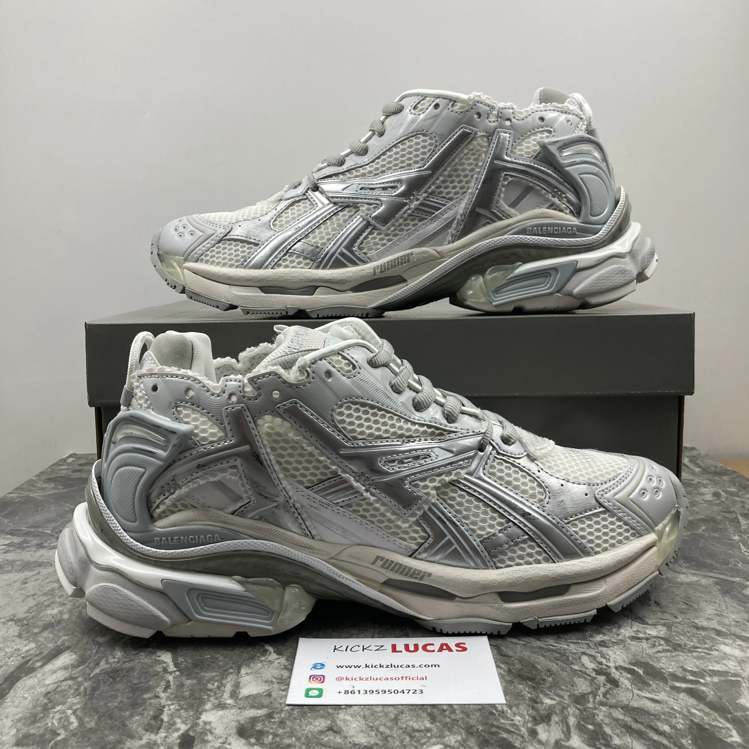 TravelReady Men Women B*alenciaga Runner White Grey Silver 677402W3RBL 4556