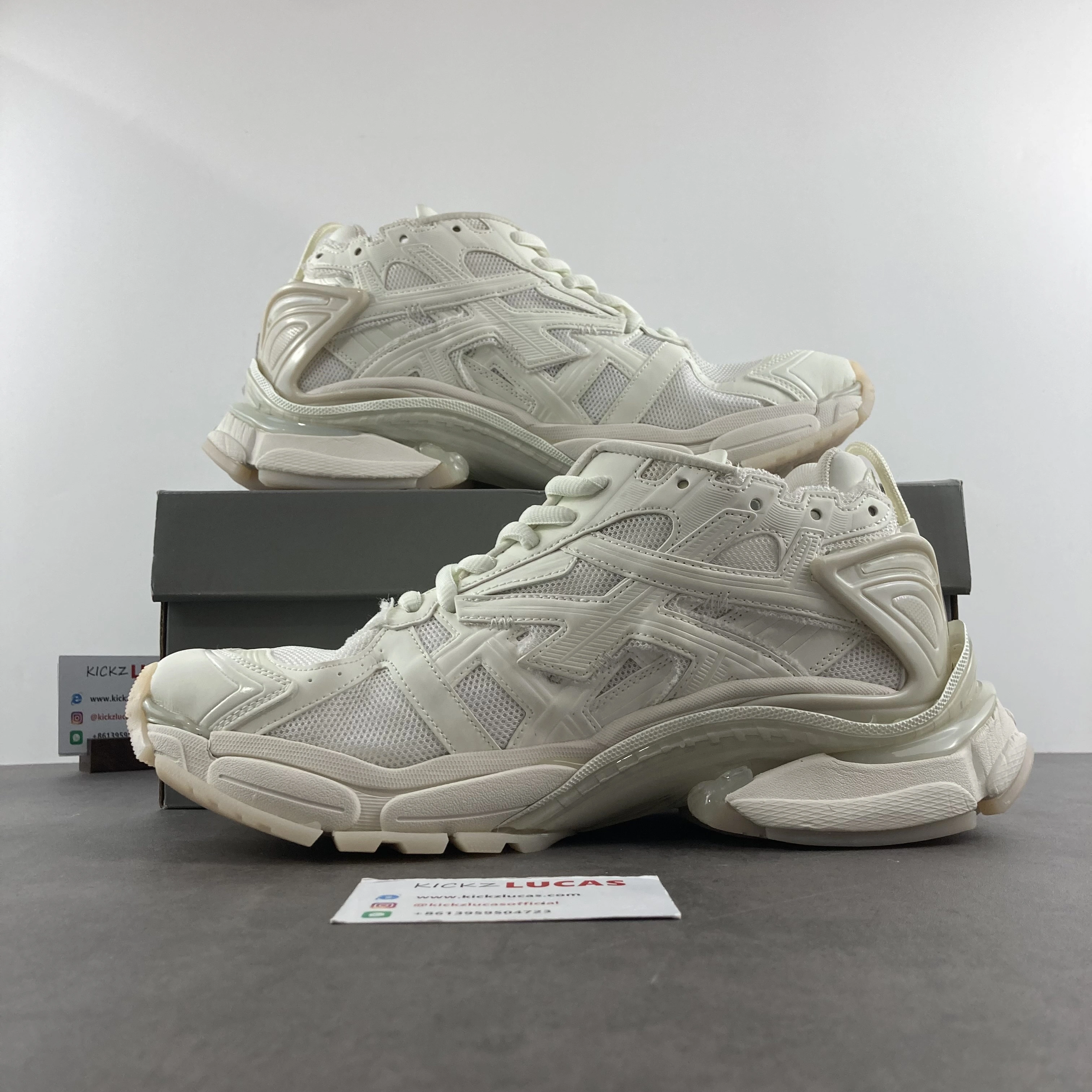 Vibrant Men Women B*alenciaga Runner White MK221111- 4561