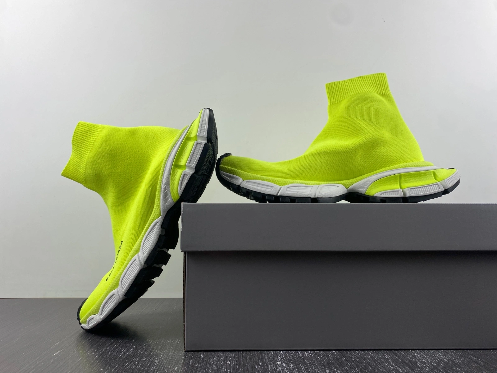UrbanChic Men Women B*alenciaga Speed Top Sneaker AME20231220- 4364