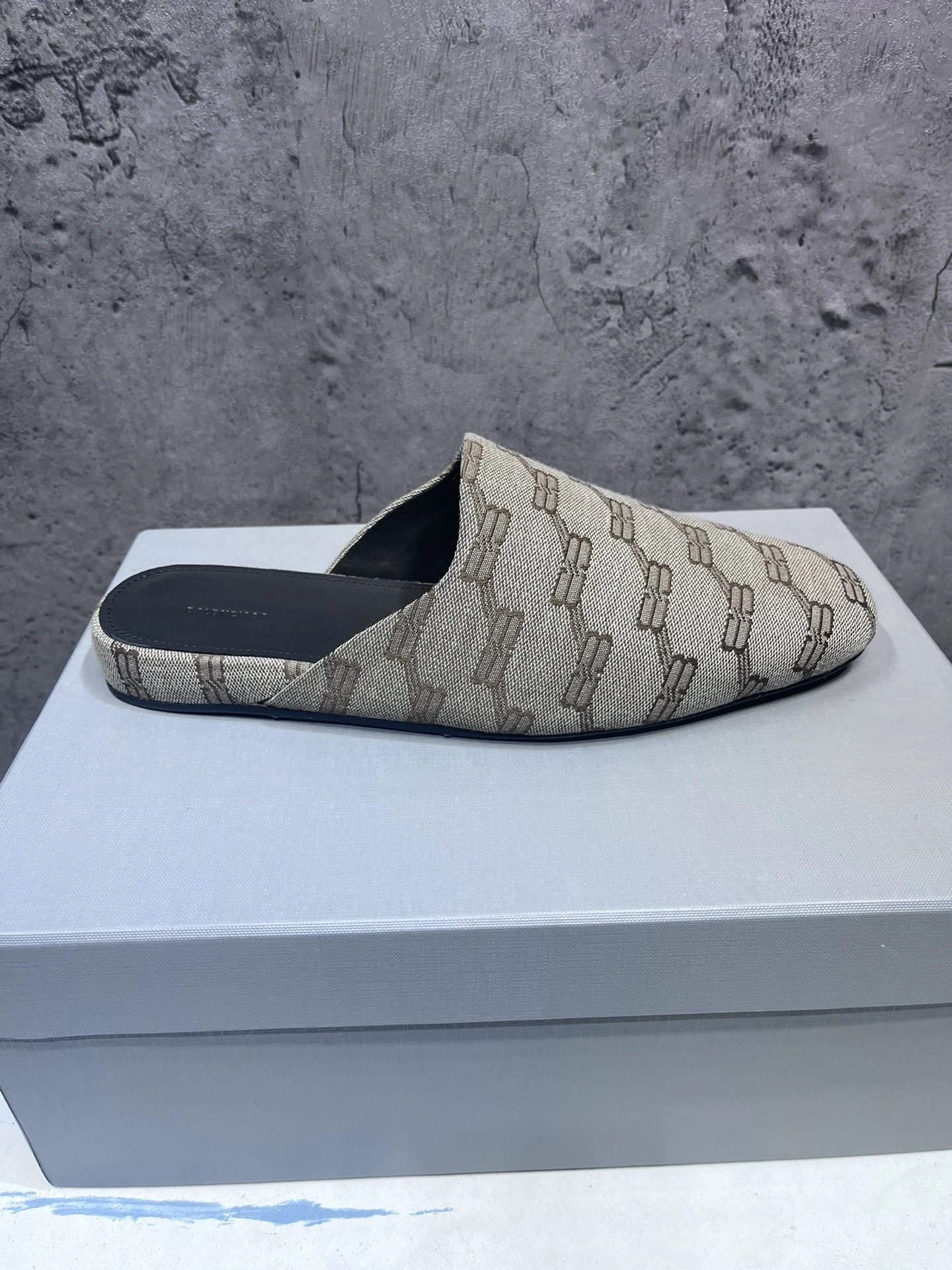 Resilient Men Women B*alenciaga Top Slippers CP230310- 4498