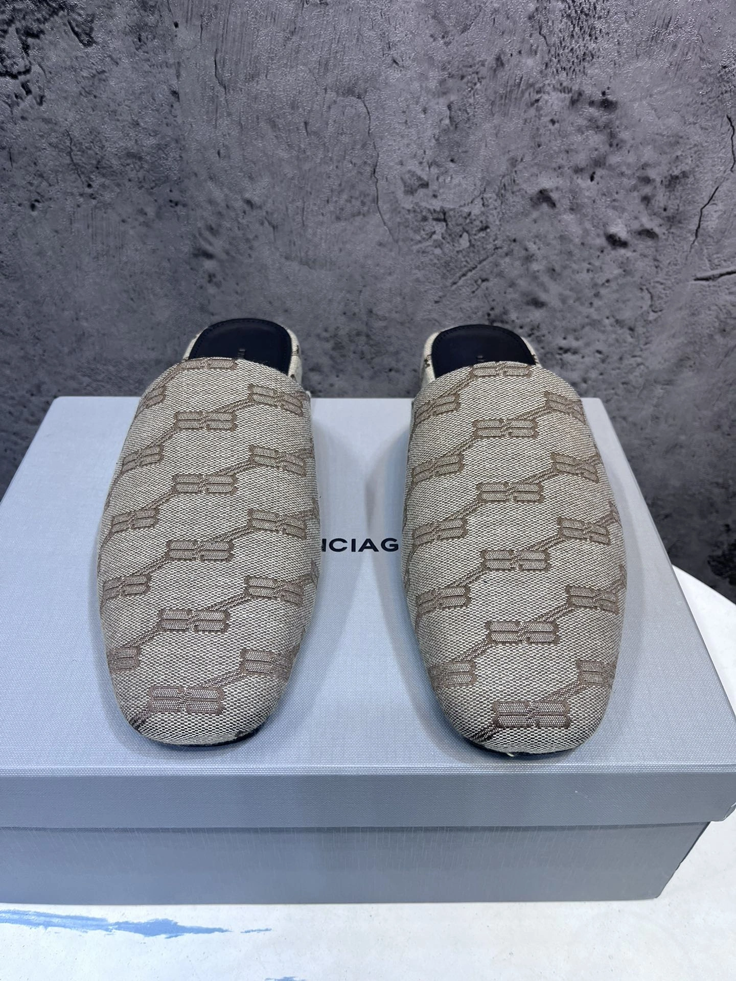 Resilient Men Women B*alenciaga Top Slippers CP230310- 4498