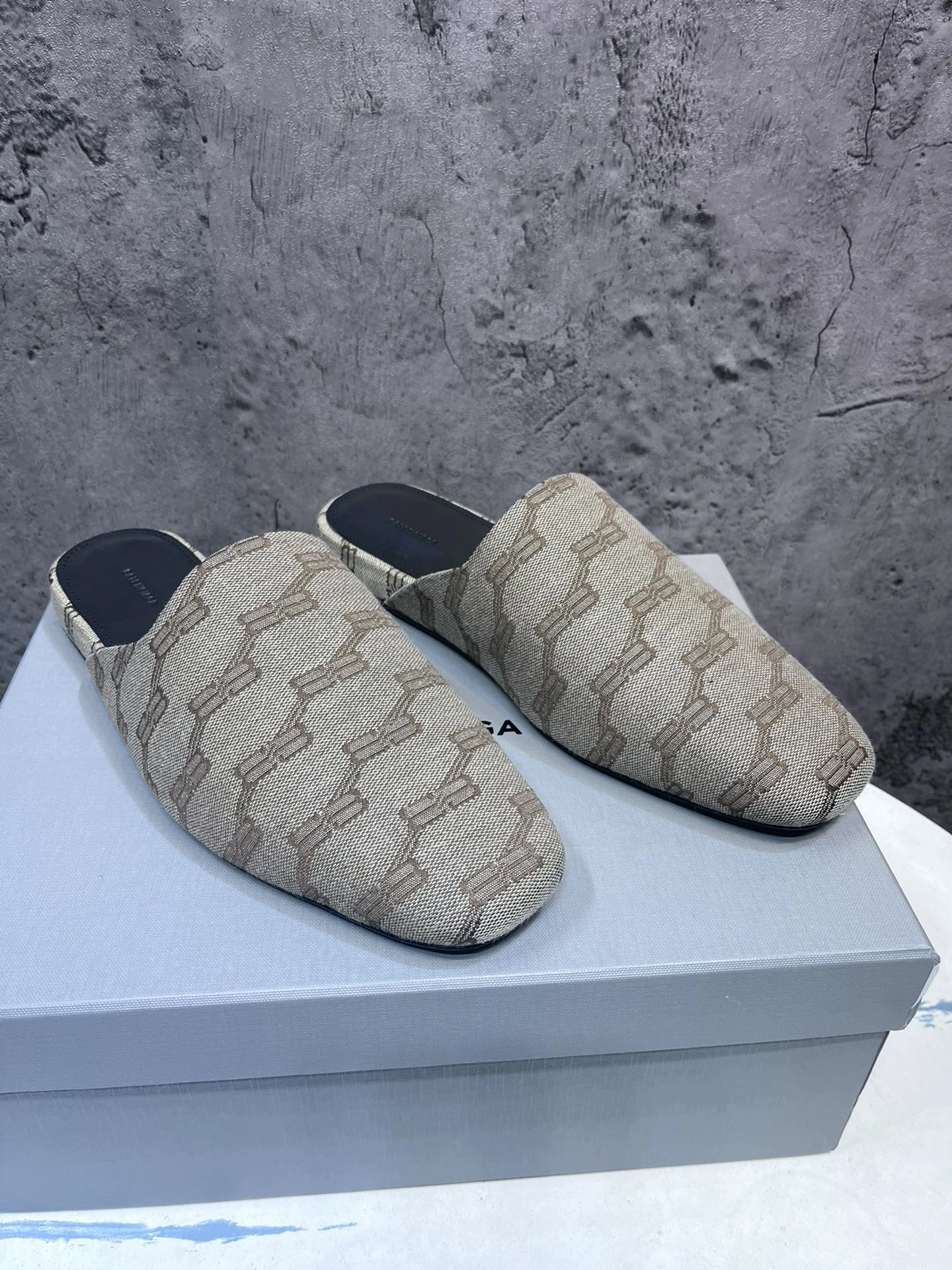 Resilient Men Women B*alenciaga Top Slippers CP230310- 4498