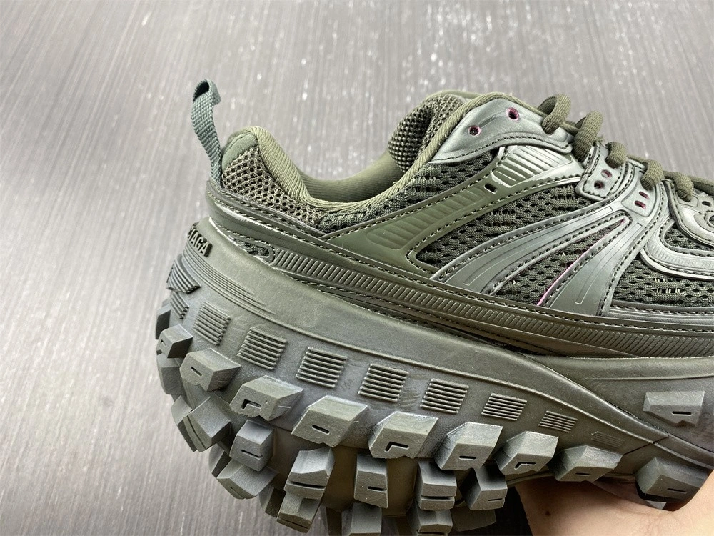 Fashionable Men Women B*alenciaga Top Sneaker Defender Green 4568
