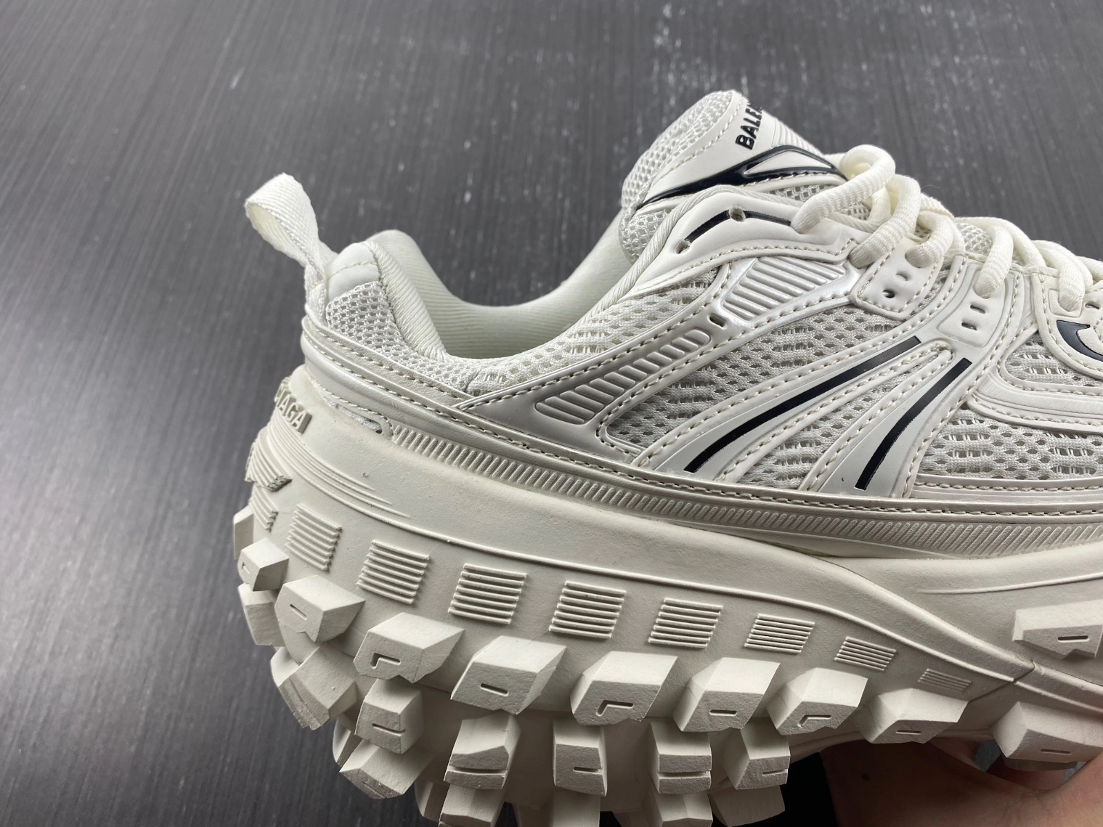 Men Women B*alenciaga Top Sneaker Defender am221111- Affordable 4548