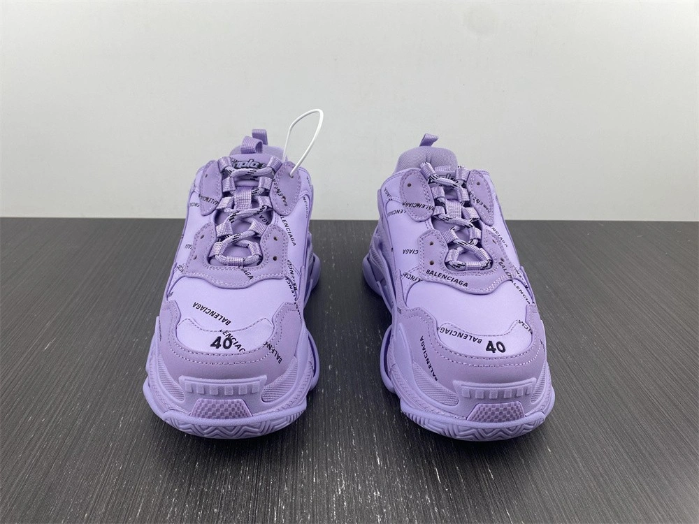 Unique Men Women B*alenciaga Top Sneaker Triple s AM 4565
