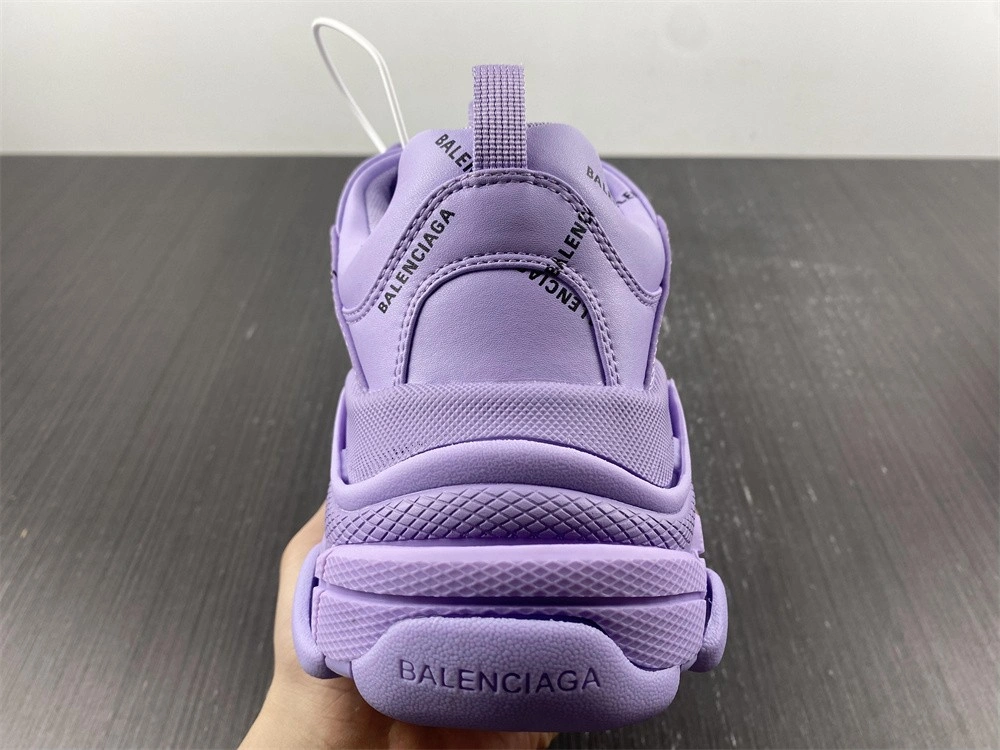 Unique Men Women B*alenciaga Top Sneaker Triple s AM 4565