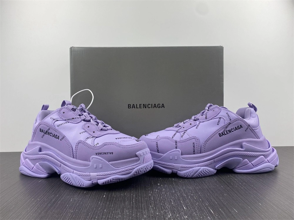 Unique Men Women B*alenciaga Top Sneaker Triple s AM 4565