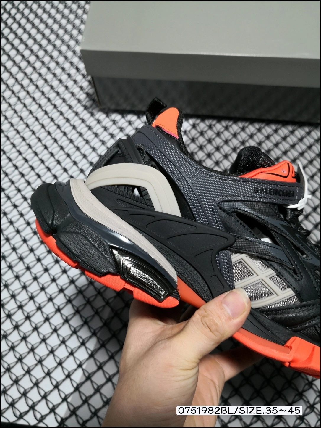 Efficient Men Women B*alenciaga Top Sneaker 4613