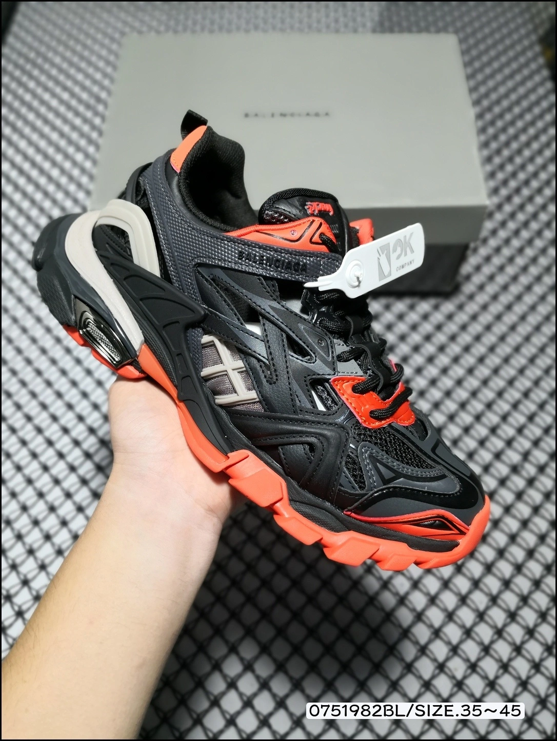 Efficient Men Women B*alenciaga Top Sneaker 4613