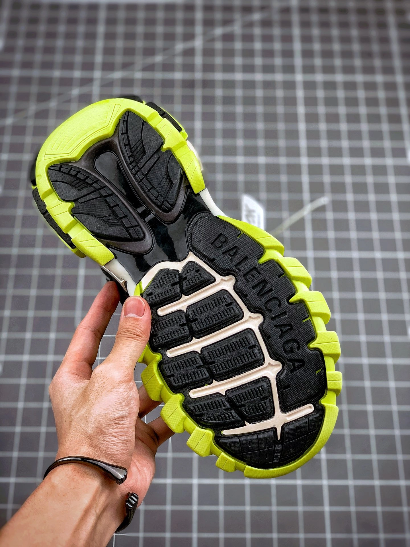 Unique Men Women B*alenciaga Top Sneaker 4615