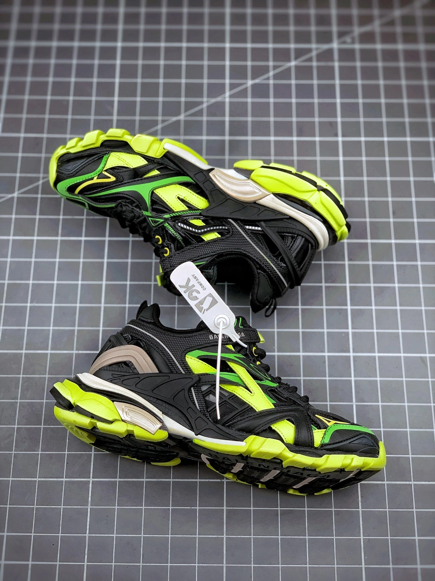 Unique Men Women B*alenciaga Top Sneaker 4615