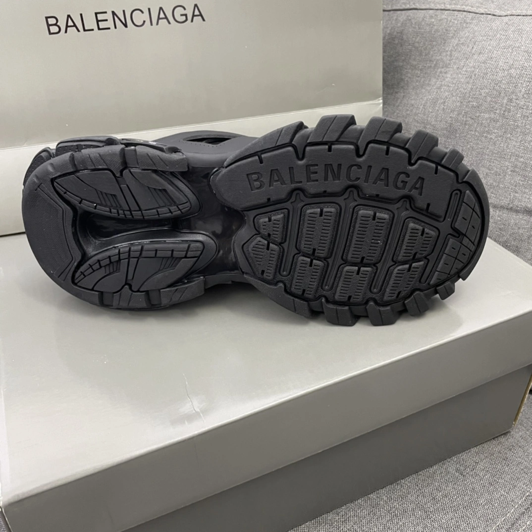 Seasonal Men Women B*alenciaga Top Sneaker 4638