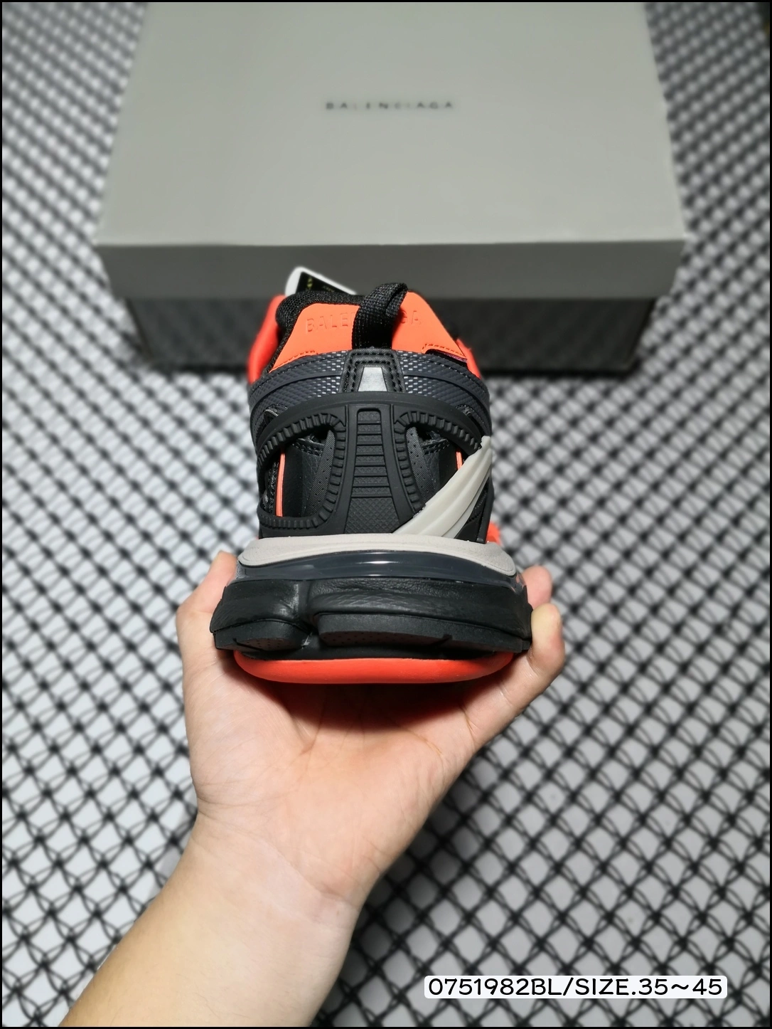 Efficient Men Women B*alenciaga Top Sneaker 4613