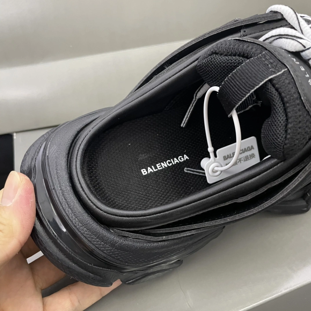 Seasonal Men Women B*alenciaga Top Sneaker 4638