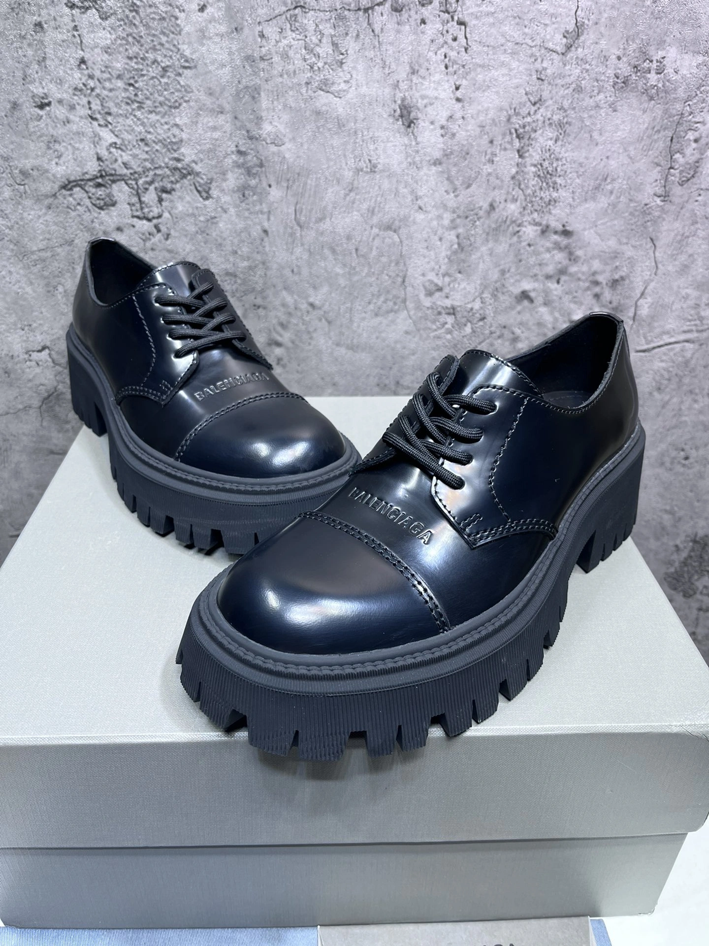 Men Women B*alenciaga Top sneakers CP230312- Original 4487