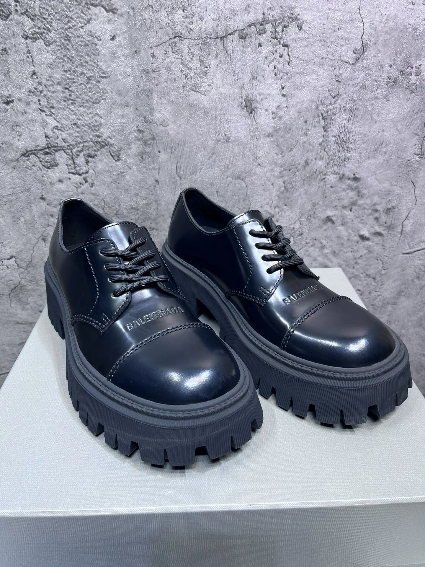 Men Women B*alenciaga Top sneakers CP230312- Original 4487