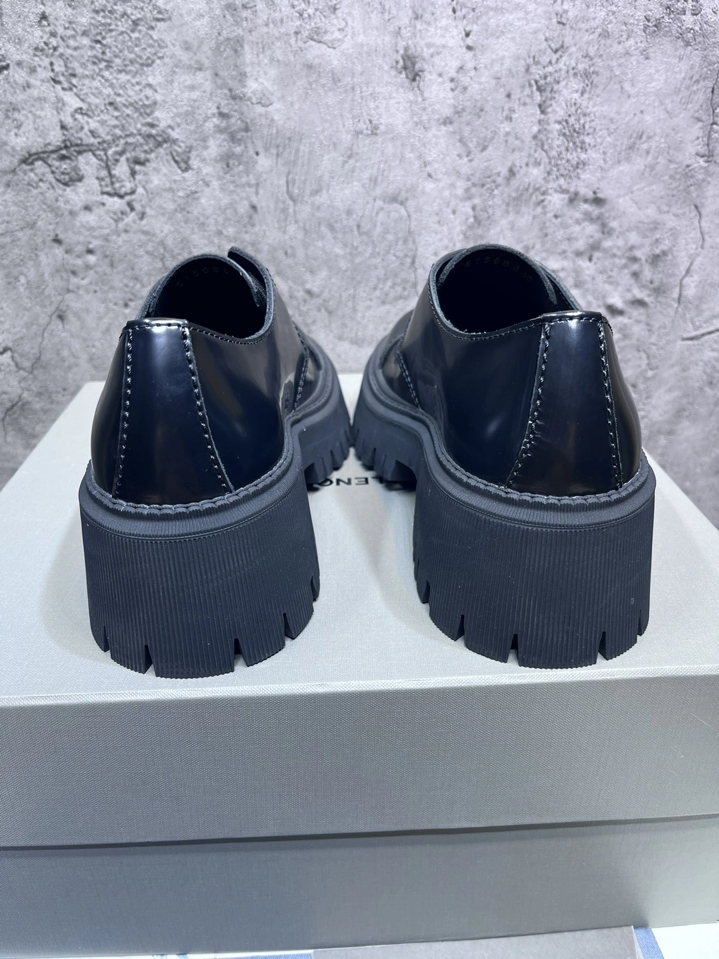 Men Women B*alenciaga Top sneakers CP230312- Original 4487