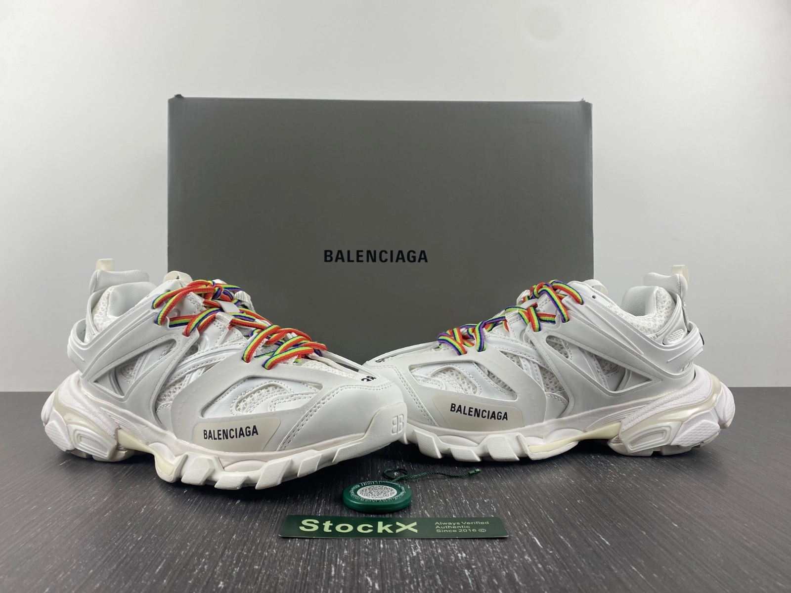 TechFriendly Men Women B*alenciaga Track AM221226- 4510