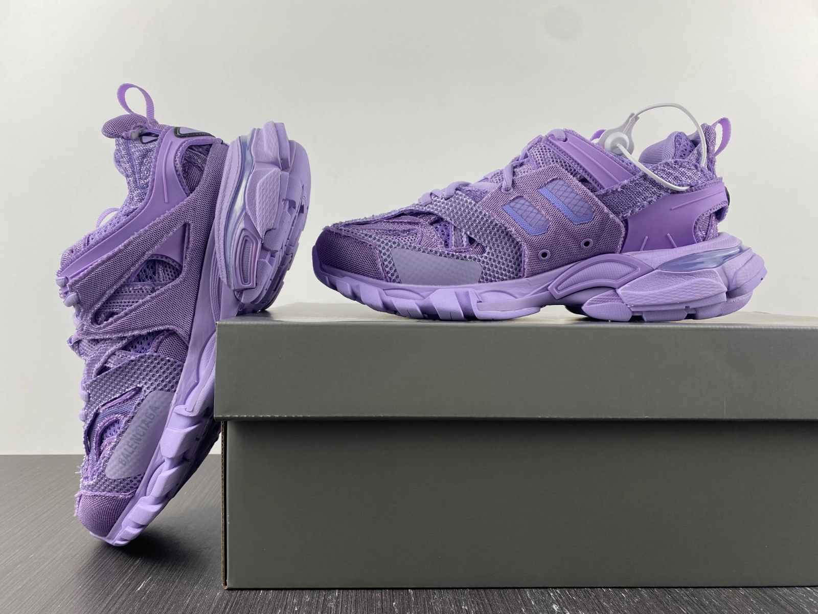 Men Women B*alenciaga Track AM Modern 4512