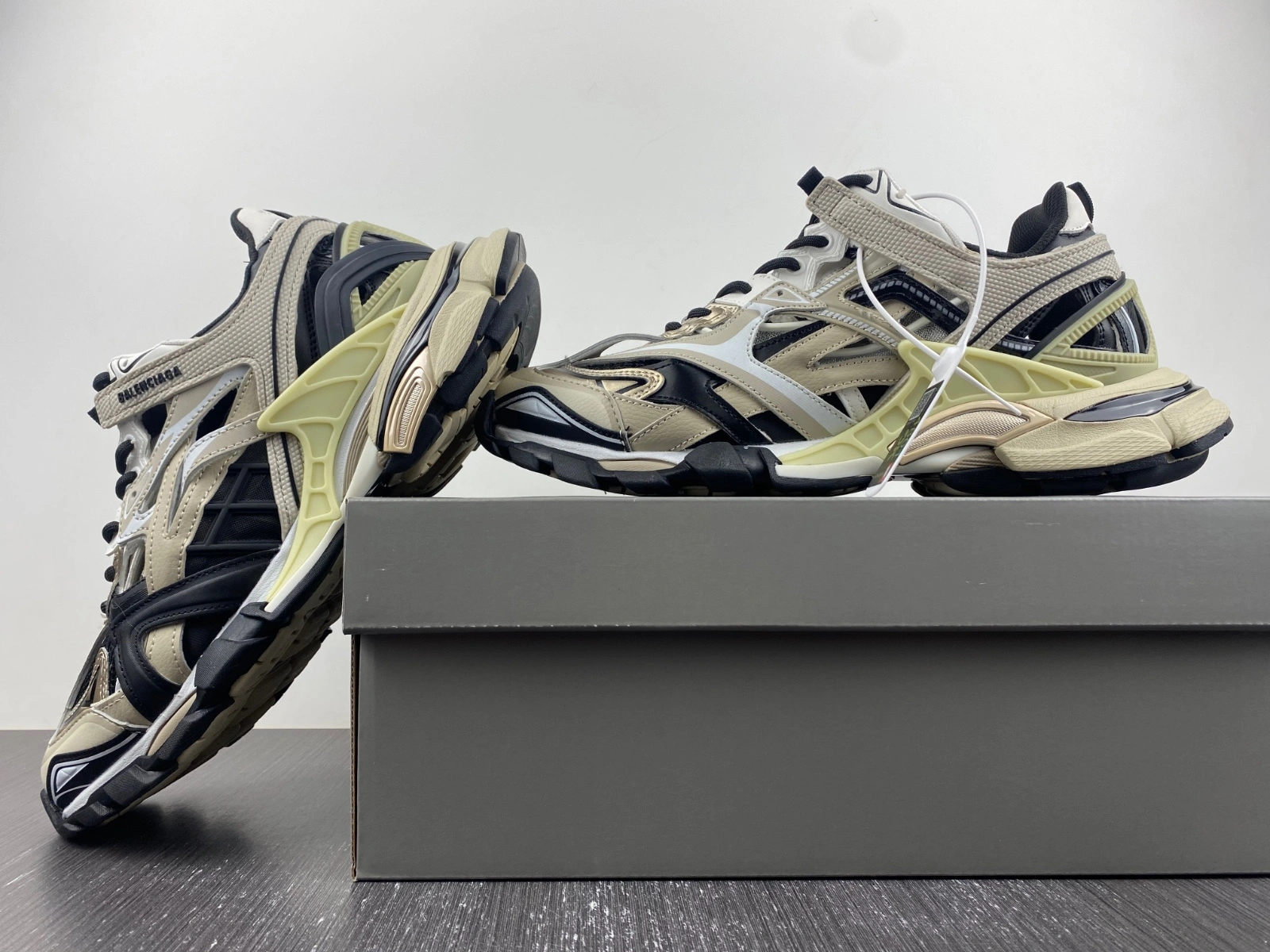 Men Women B*alenciaga Track AM230412- FastDry 4473