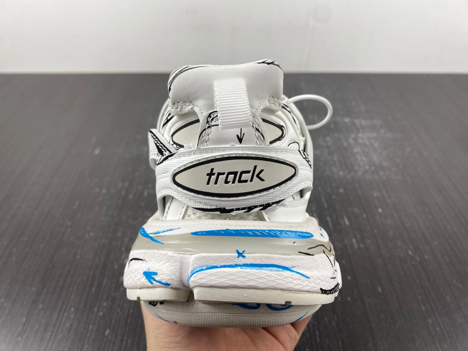 FlexibleFit Men Women B*alenciaga Track AME20230704- 4446