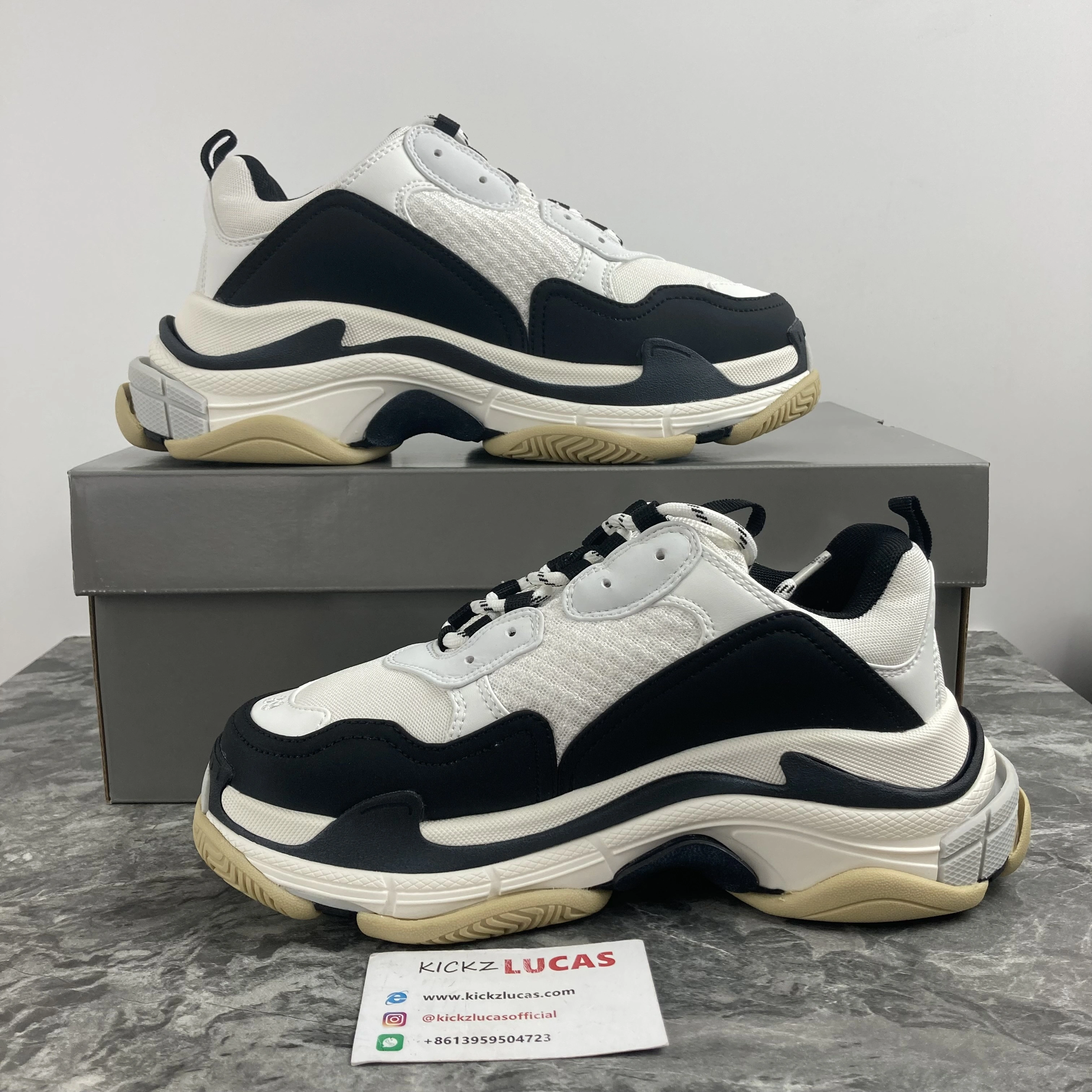 Men Women B*alenciaga Triples Top Sneaker AM230418- OnTrend 4468