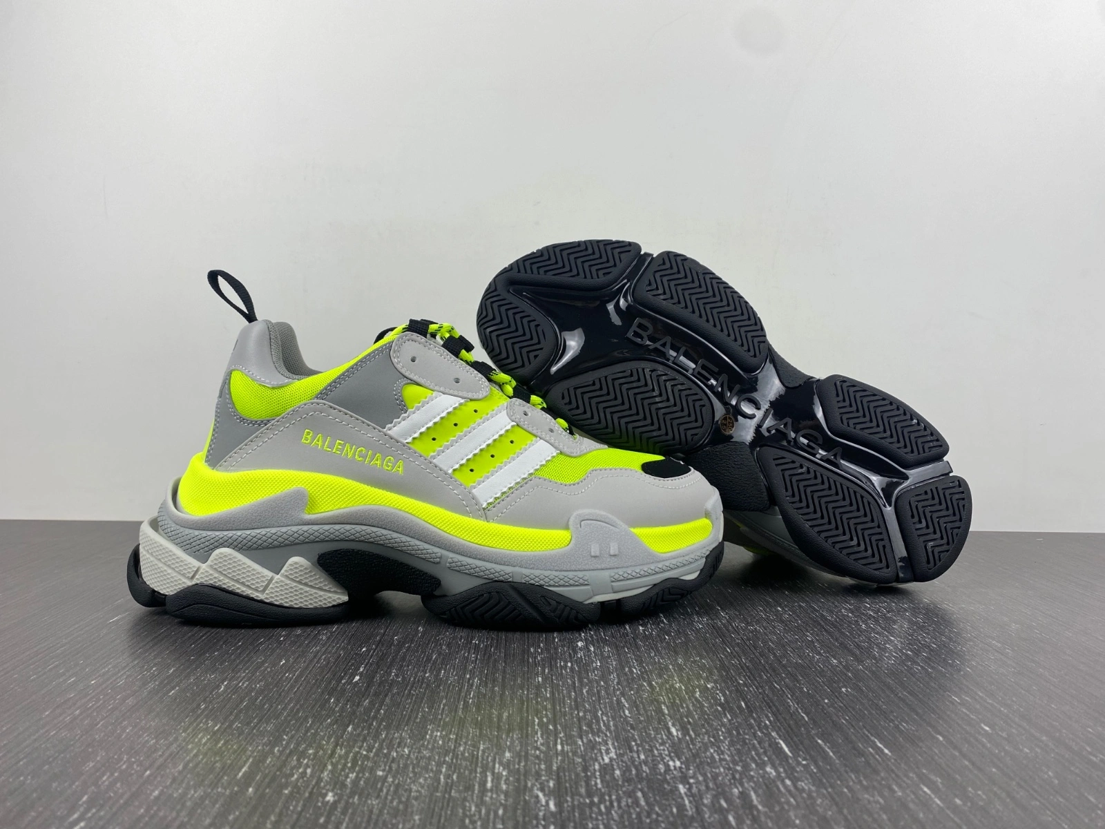 WrinkleFree Men Women B*alenciaga Triples Top Sneaker AME 4449