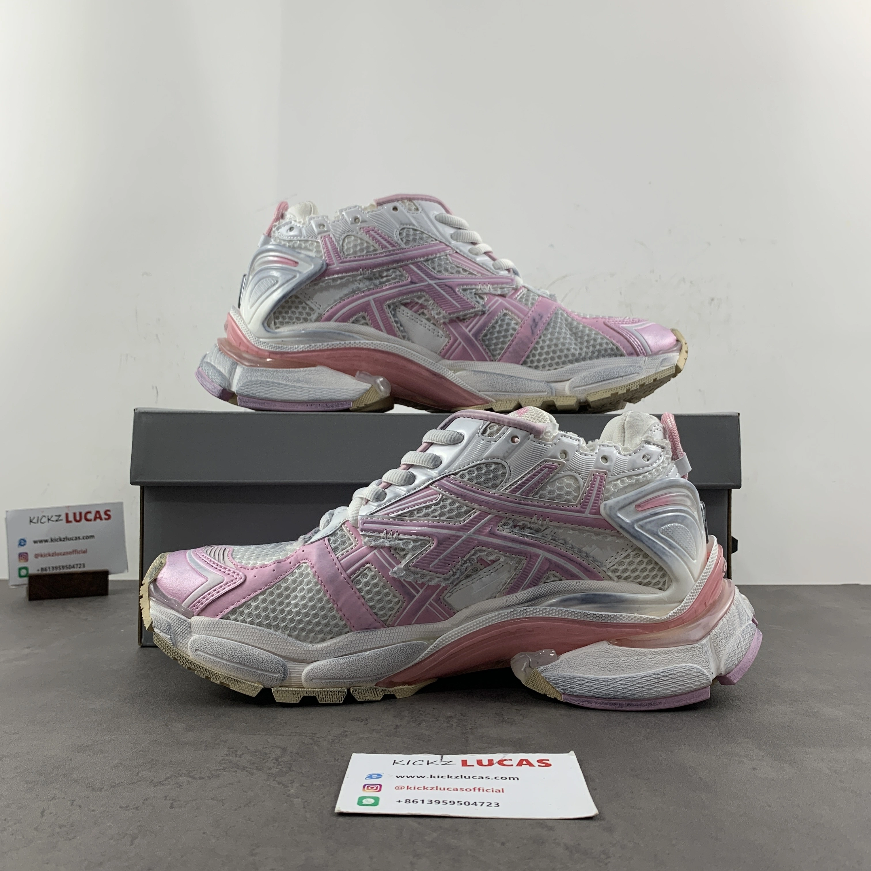 Men Women B*lenciaga Runner Pink White MK220927- Stylish 4579