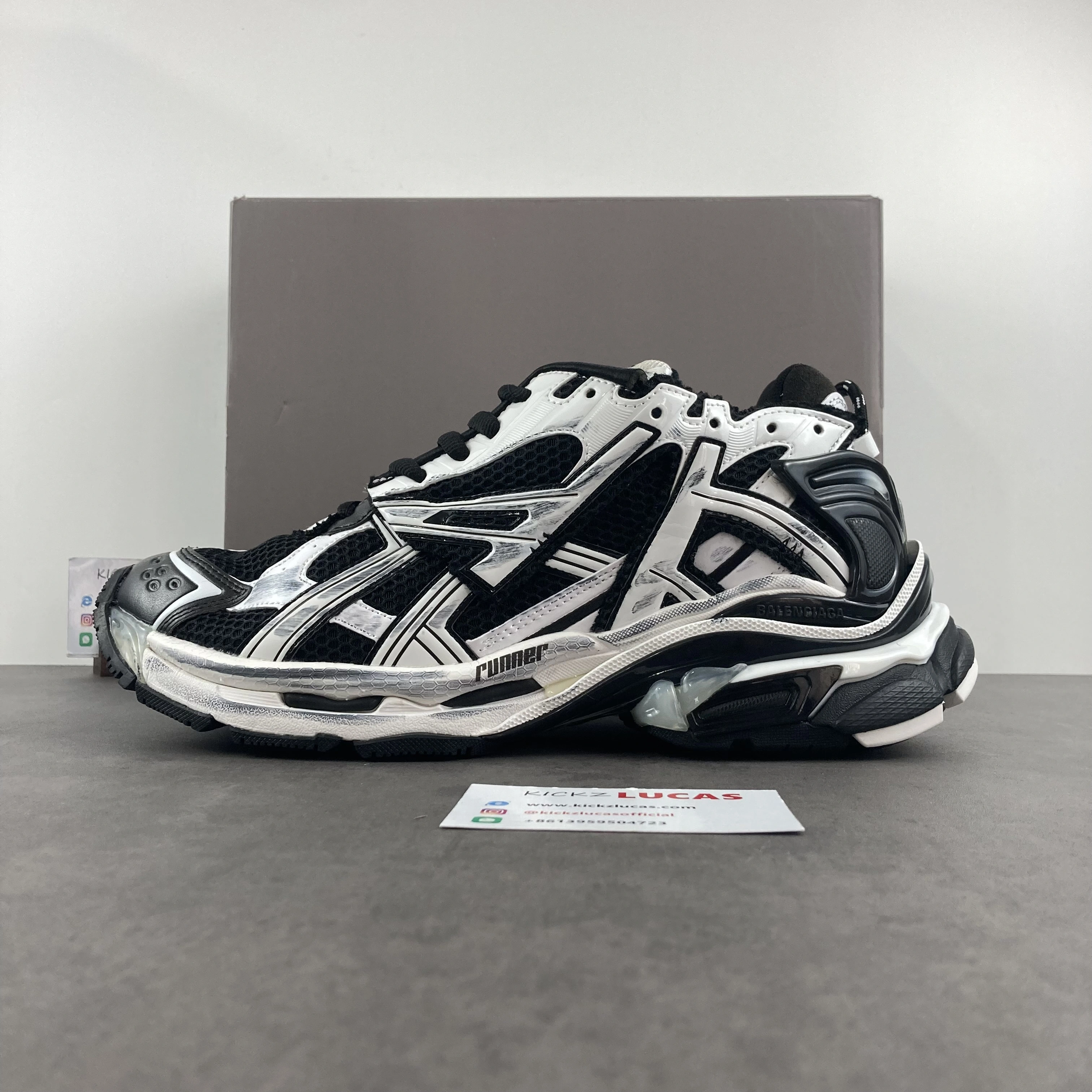 TopPick Men Women B*lenciaga Runner White Black White MK220927- 4577