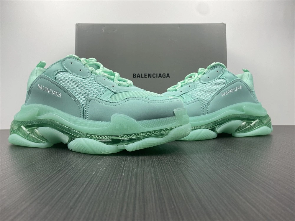 FastDry Men Women B*lenciaga Triple S Air Sole Sneaker MK 4592
