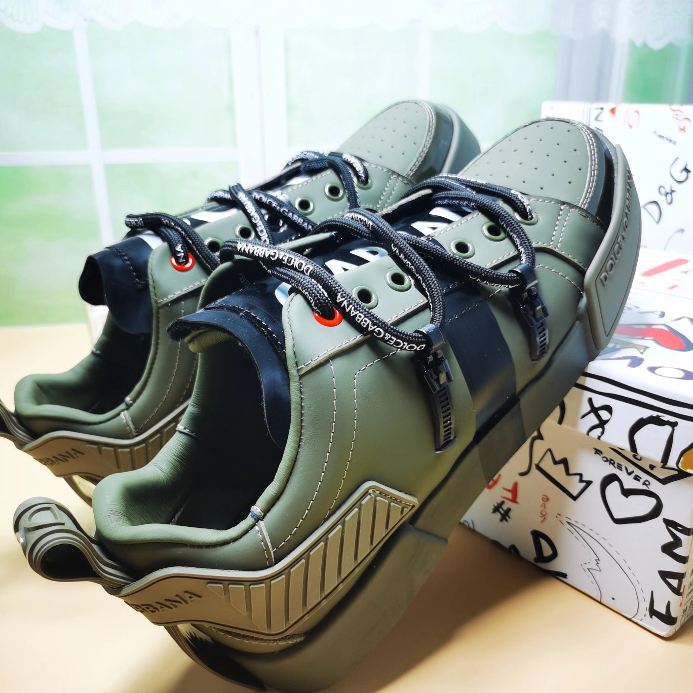 AllSeason Men Women D*G LOW Sneaker 20230726- 6038