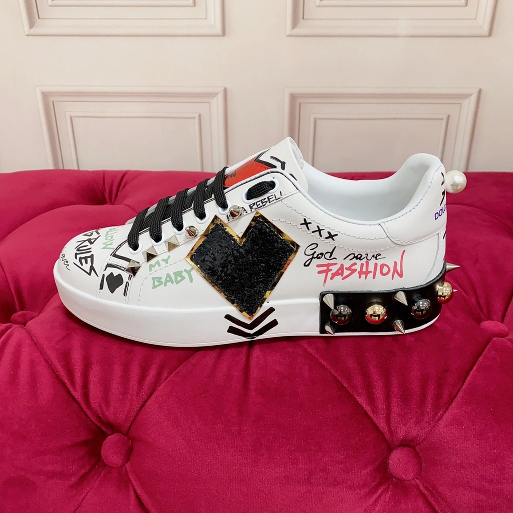 Men Women D*G LOW Sneaker TravelReady 6001