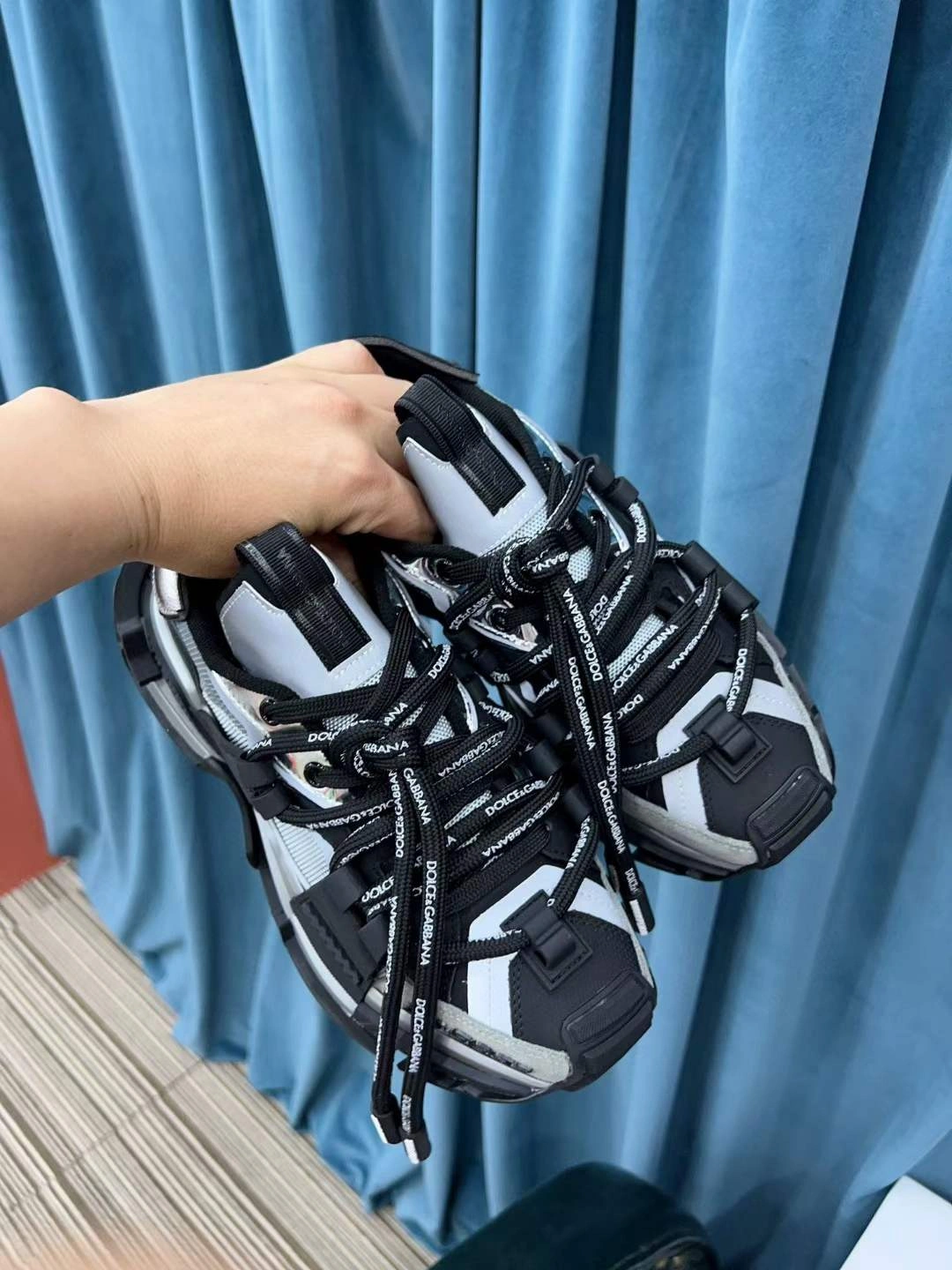 UrbanChic Men Women D*G LOW Sneaker 20230814- 5978