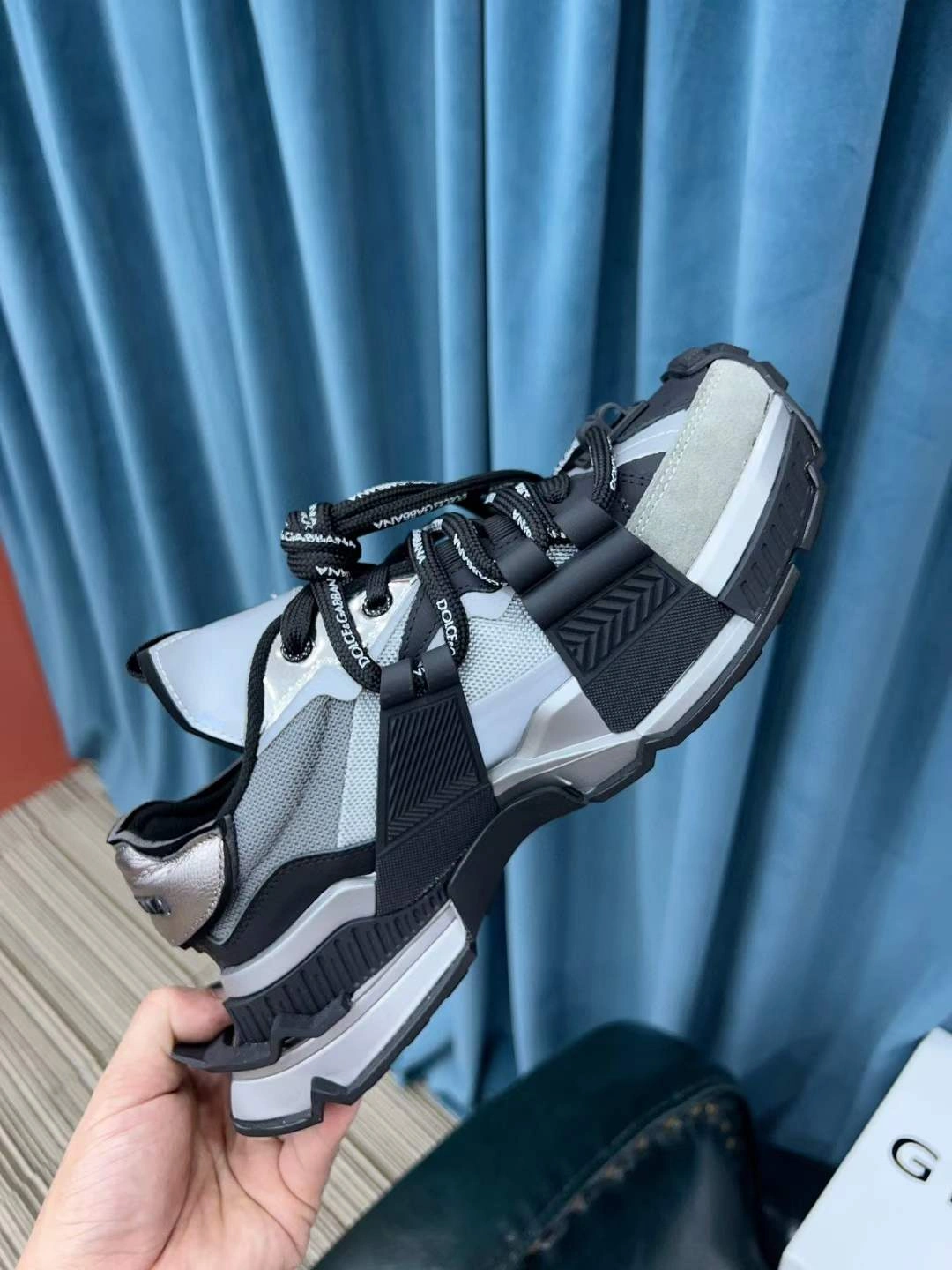 UrbanChic Men Women D*G LOW Sneaker 20230814- 5978