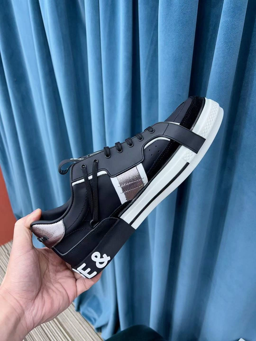 Minimalist Men Women D*G LOW Sneaker 20230814- 5933