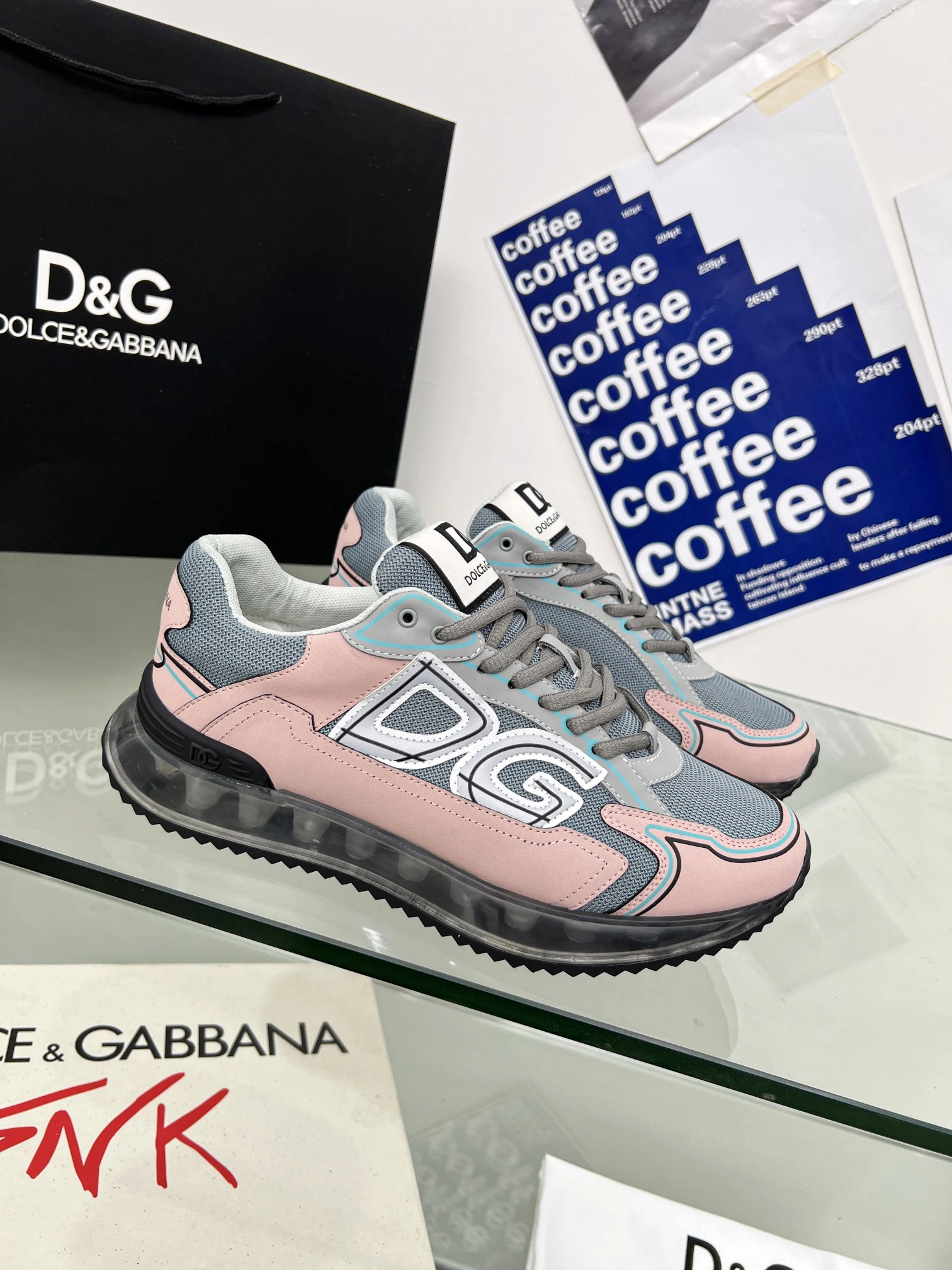 WellDesigned Men Women D*G LOW Sneaker 20230814- 5904