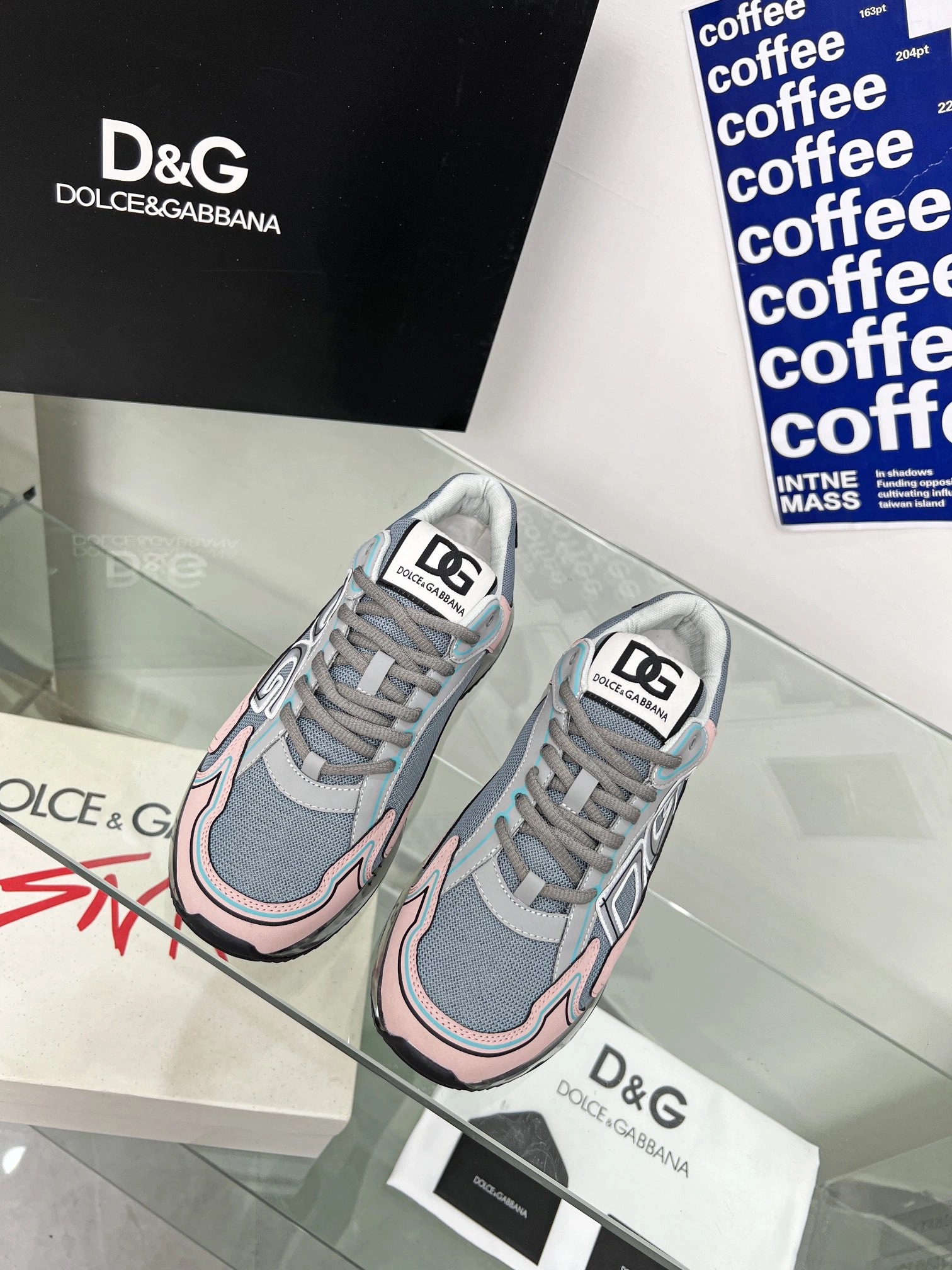 WellDesigned Men Women D*G LOW Sneaker 20230814- 5904