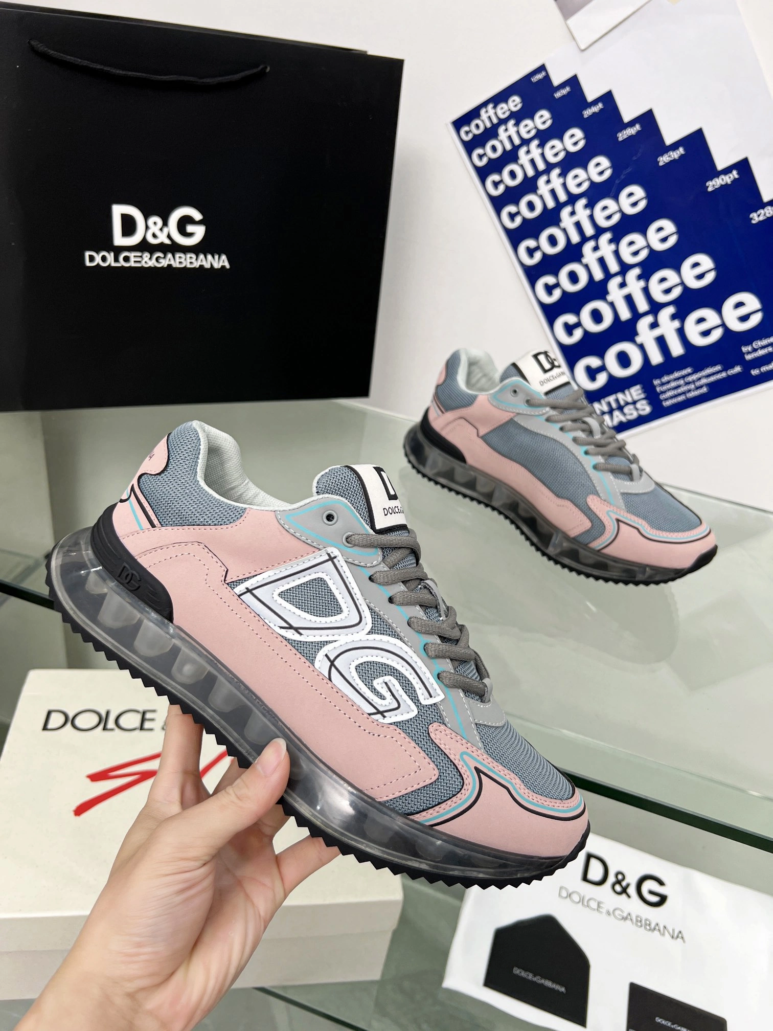 WellDesigned Men Women D*G LOW Sneaker 20230814- 5904