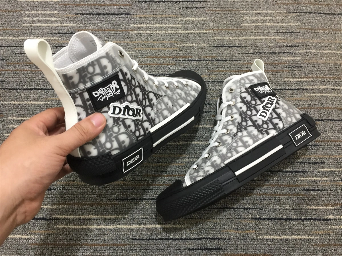 WellDesigned Men Women D*or Sneaker 5876